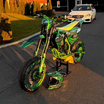 FULL CUSTOM GRAPHICS KIT